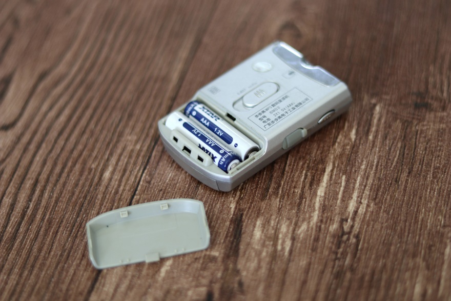 xtarvc4plus充电器评测,xtar1.5v充电电池质量好吗