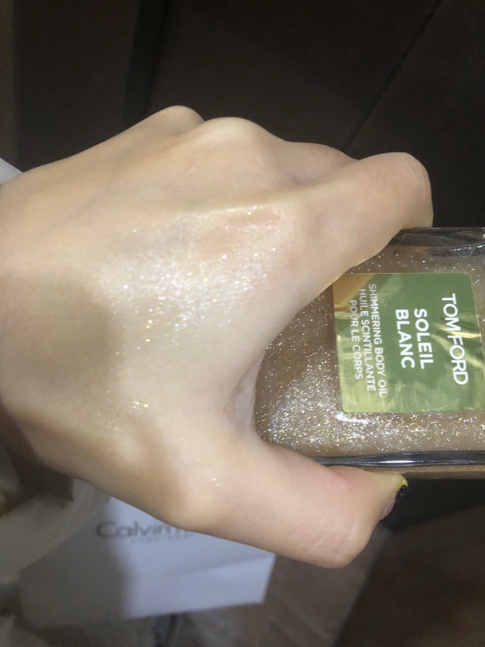 光白脸有什么用！身体白嫩闪才是斩男的终极奥义！