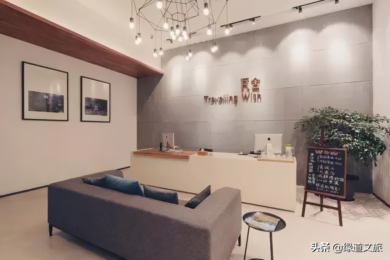 成都瓦当瓦舍酒店简介,瓦当瓦舍旅行酒店成都春熙路店