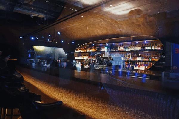 这条街为什么这么吸引人,这条街为啥突然火了