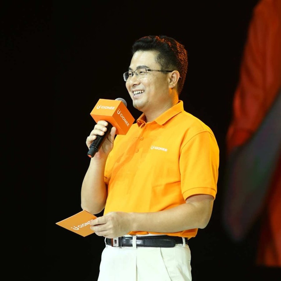 金立手机老板一把输50亿,金立老板最多一把牌输了多少钱