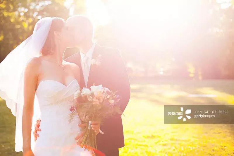 充24888元成征婚网VIP，却看不了男方真实资料！工作人员称……