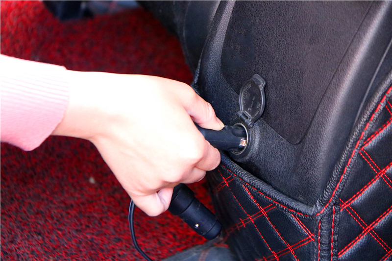 途虎王牌充气泵怎么使用,途虎王牌车载充气泵t1有线数显款