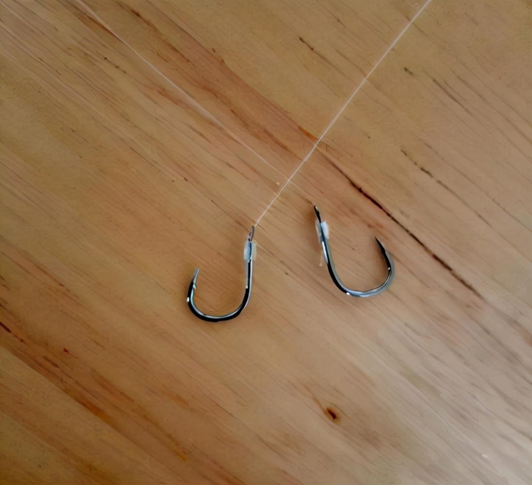 金属线绑钩的正确方法,特硬线绑钩方法