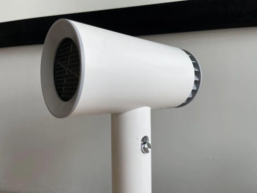 各个品牌的吹风机测评,目前最值得入手的吹风机