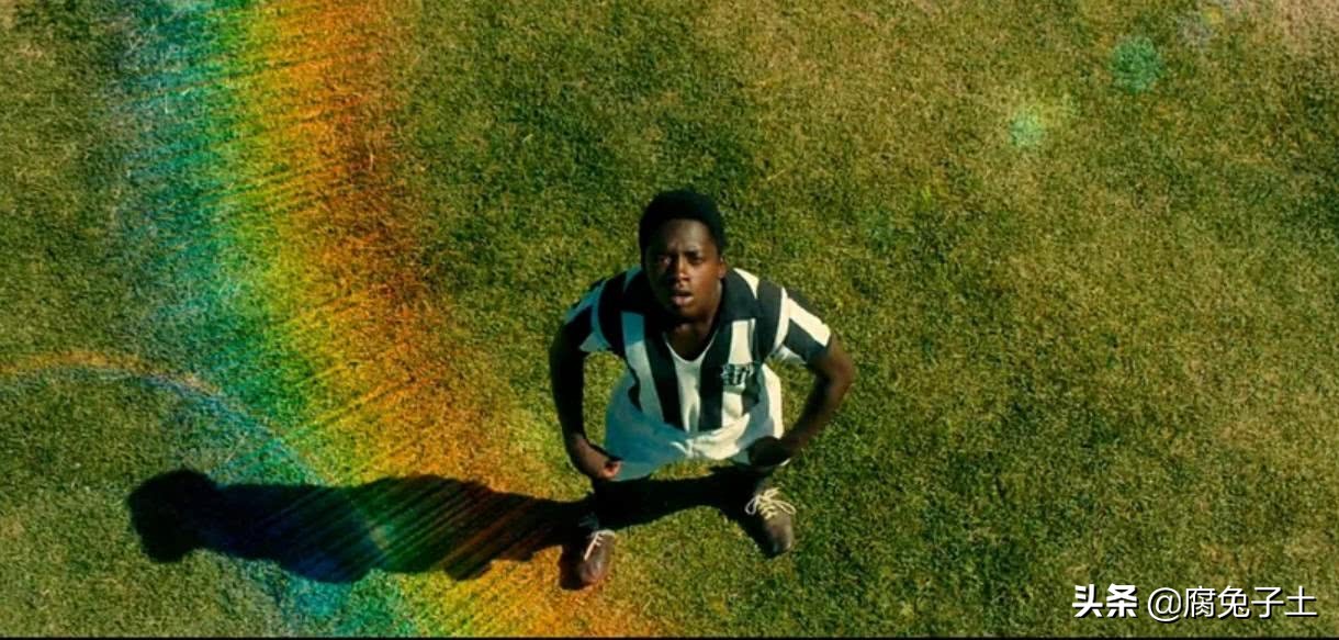 贝利的电影叫什么名字,球王贝利的传奇一生电影