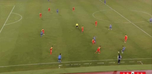 国足完败日本,国足0-3不敌韩国3个进球瞬间