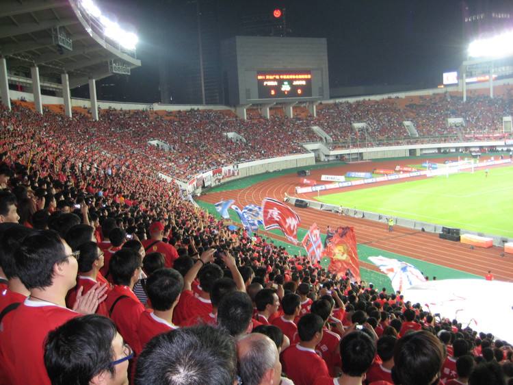 暗流涌动有失公允，“开倒车”导致派系足球重现而不再是足球流派