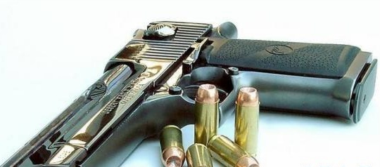 容弹量最大的沙漠之鹰手枪,世界上最小的手枪沙漠之鹰