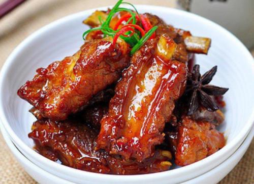 红烧排骨做法超级简单真的很好吃,家常红烧排骨做法简单超级下饭