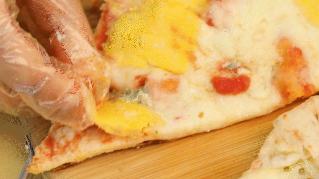 奇奇怪怪的披萨又增加了，意大利老板开的披萨店，超正宗