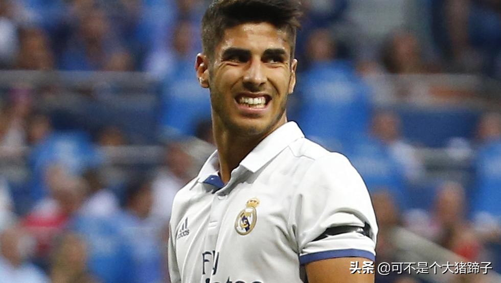 实况足球手游梅西阿德里亚诺,梅西技能实况足球