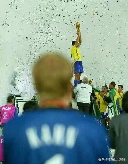 足球场上的十大经典瞬间,盘点2023足球场上令人动容的时刻