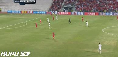 人物丨他是国足中场节拍器，一位拥有上帝视角的中超全能战士