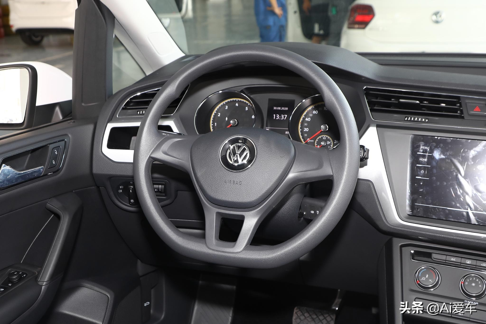 大众途安七座豪华高配,大众途安车型介绍六座款