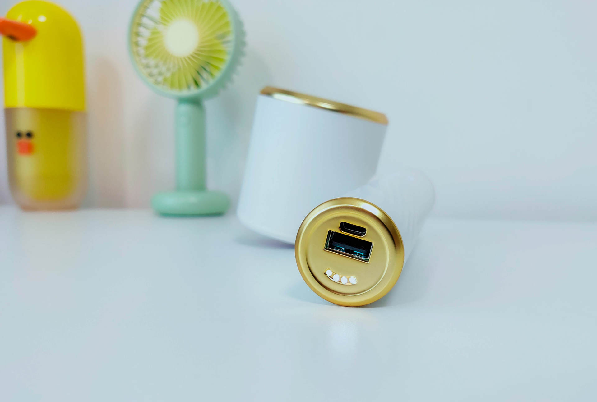 好物推荐剃毛球修剪器 (这个升级版的毛球修剪器不伤衣服)