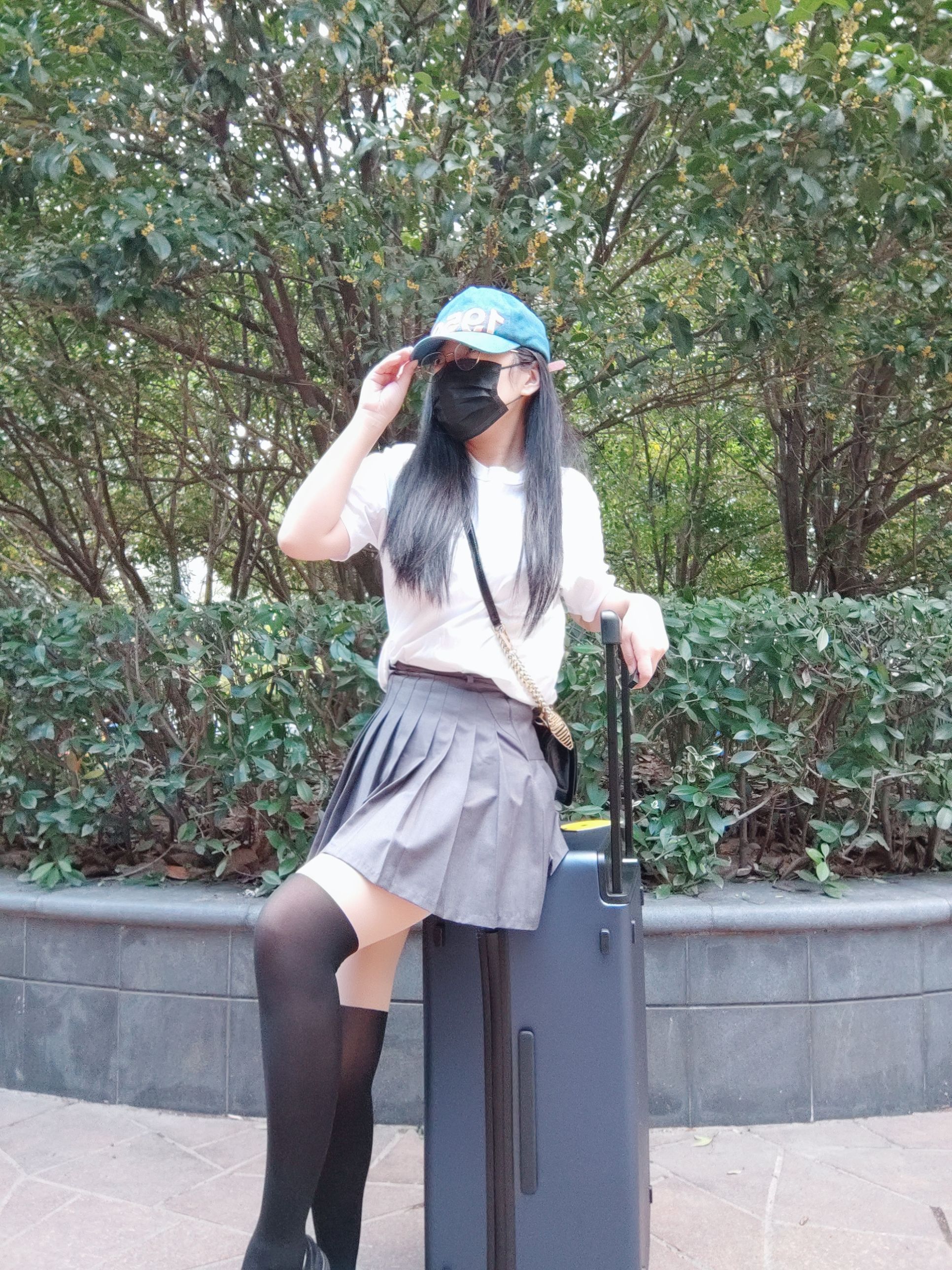 地平线8号和90分旅行箱哪个好看,地平线八号旅行箱旗舰版