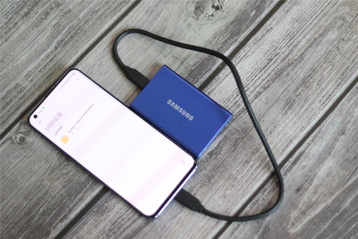 三星t7固态硬盘为什么速度只有400,三星移动固态硬盘t7连接手机