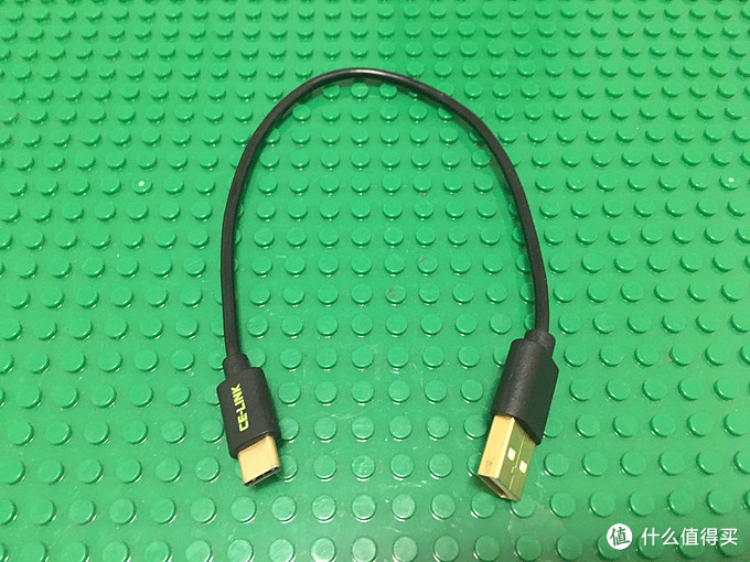 坚果pro开机只显示logo,坚果pro顶配128多少钱