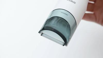 理发价格暴涨，把小米这款黑科技理发器带火了，边剪还能边吸碎发