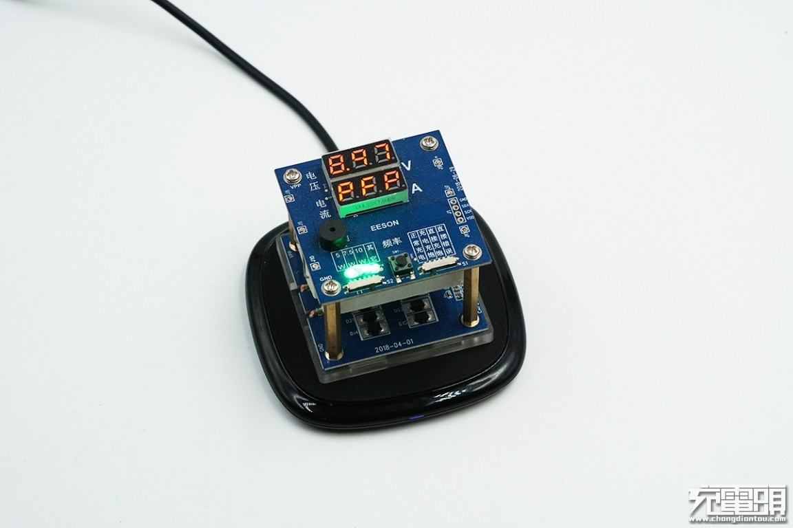 飞利浦无线充电器dlp9021,philips飞利浦充电器rq310