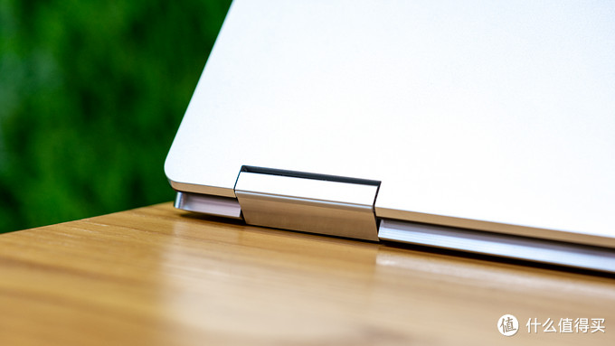 戴尔xps13-9310屏幕尺寸,dellxps13-7390没有人脸识别吗