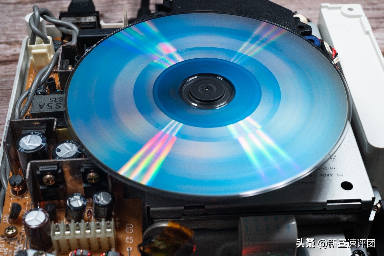 翻新修复DreamCast游戏机：好端端的产品，差点让公司倒闭