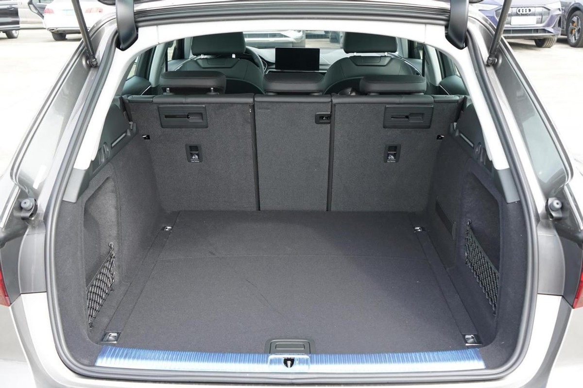 奥迪全新三门版,奥迪五座最新款顶配车型