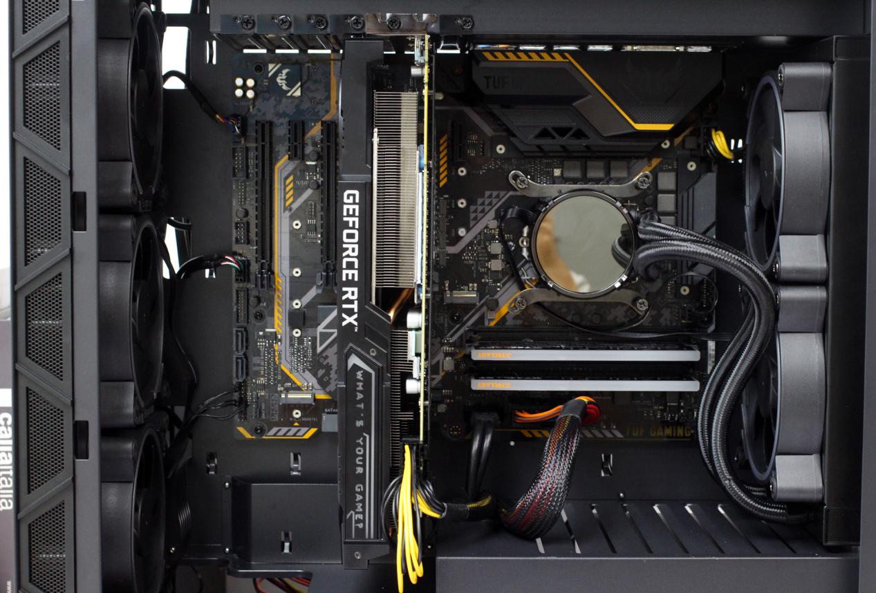 显卡竖装散热最好的机箱,主板和显卡竖装的机箱