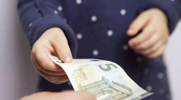 孩子小金库被妈妈发现后拿走,孩子小金库