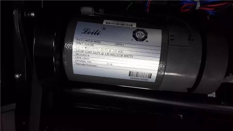 爱康c700和爱康795i对比,爱康和舒华哪款跑步机质量好