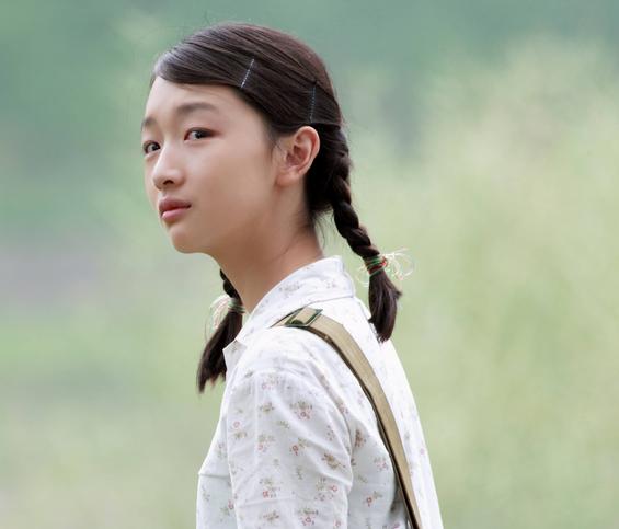 《阳台上》将上映，周冬雨出演低智女孩，导演：她的表现给满分