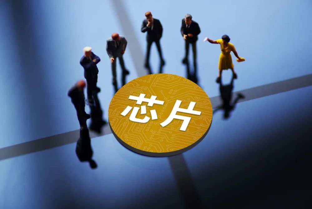 一芯难求：车企被逼加价800倍，“你永远不知道华强北小柜台存货多少”