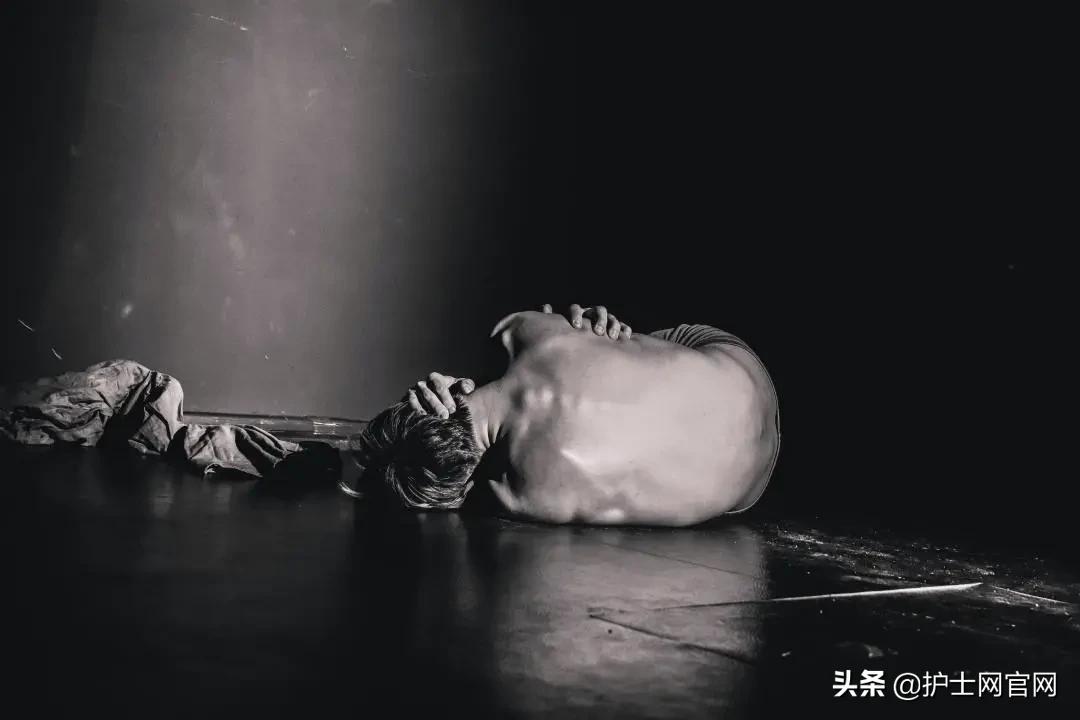 一名7岁女孩，尖锐湿疣，作为医护，我们能做什么？