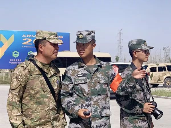 国际军事比赛队列,国际军事比赛维语版