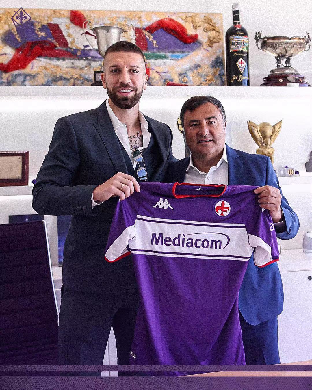 2020欧洲足球转会名单,欧洲足球俱乐部最新转会信息