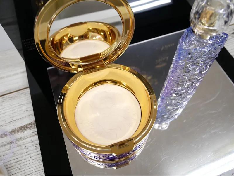 黛珂蜜粉和玫珂菲蜜粉哪个好用,黛珂蜜粉和nars蜜粉哪个好