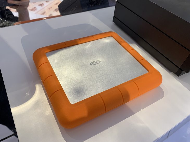 希捷发布外置存储产品,希捷高性能企业级硬盘