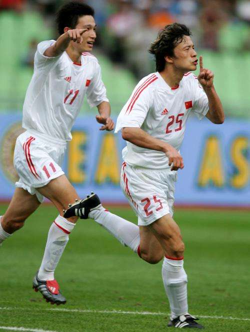 谢晖国足,谢晖进7球