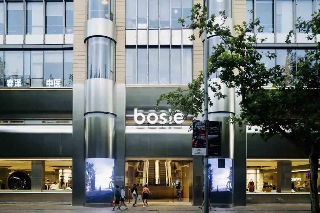 别争了，这条马路才是魔都内卷之王