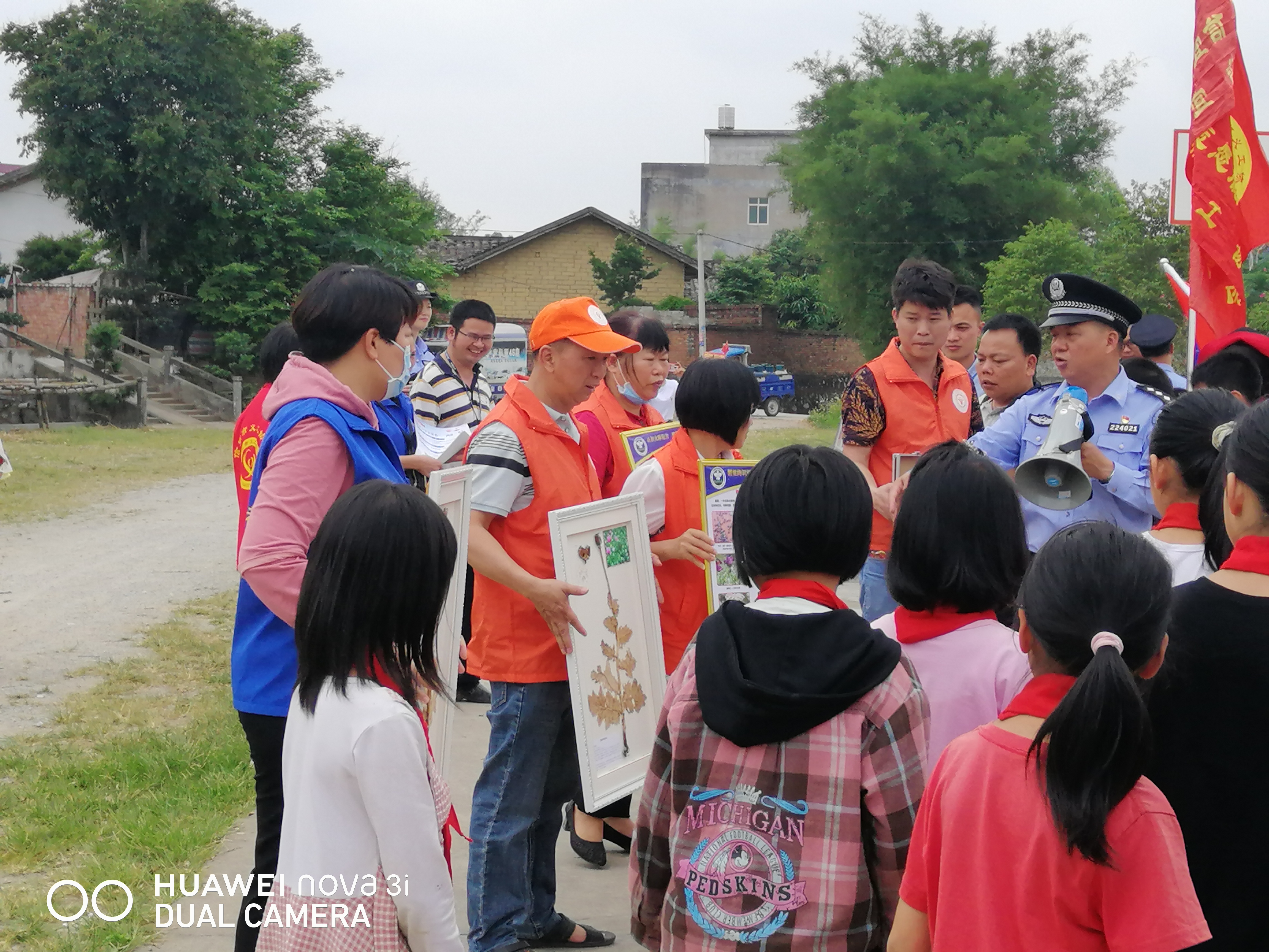 车岗镇积极开展禁种铲毒宣传,信宜严打黄赌毒执法情况