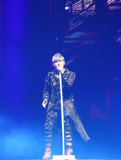 周杰伦烛光音乐会济南,周杰伦在济南奥体中心