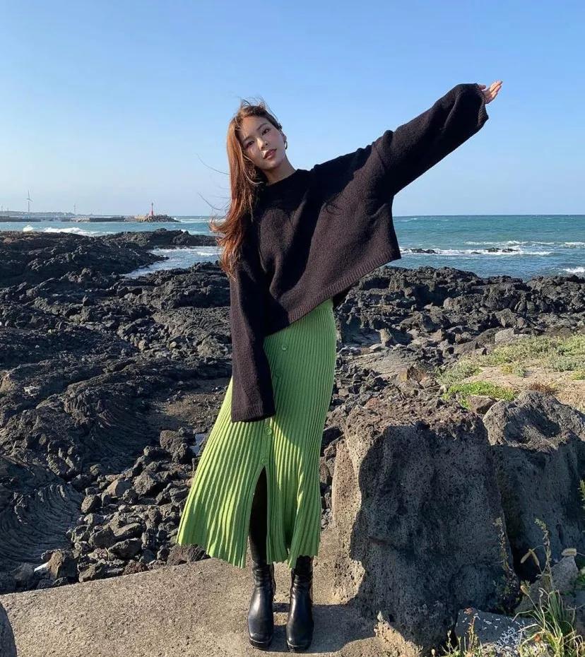好看的冬季毛衣裙子套装,毛衣裙子太好看了这60件秋冬必买