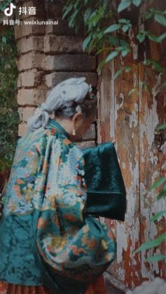 这群平均年龄超过70岁的“年轻人”，认真生活的样子真美