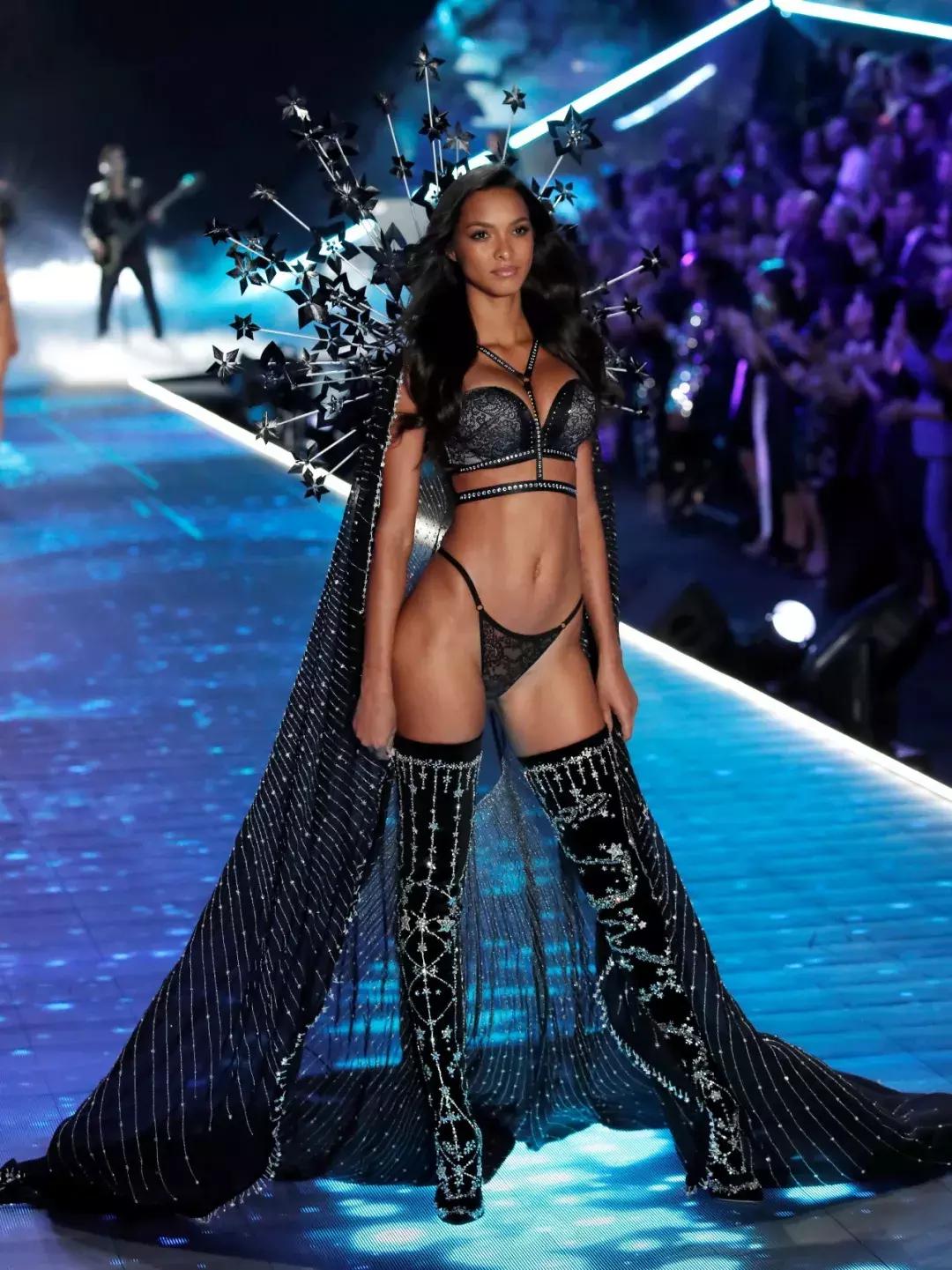 维密秀奚梦瑶何穗,维密何仙姑2017