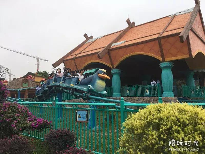 长隆什么时候去最好玩,一个人带两娃出去长隆有危险吗