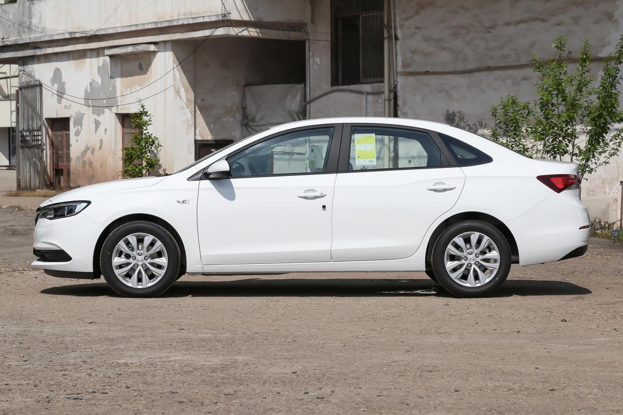 别克英朗实用体验,别克英朗2018豪华