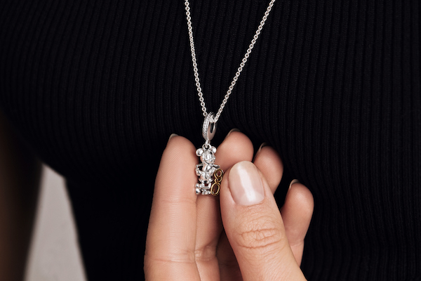 波普艺术、高级定制还有米老鼠？珠宝玩起跨界来比什么都疯