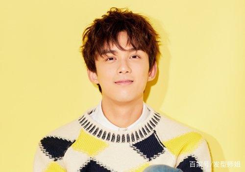 适合学生党剪的刘海短发男生,适合脸型长的短发男生刘海