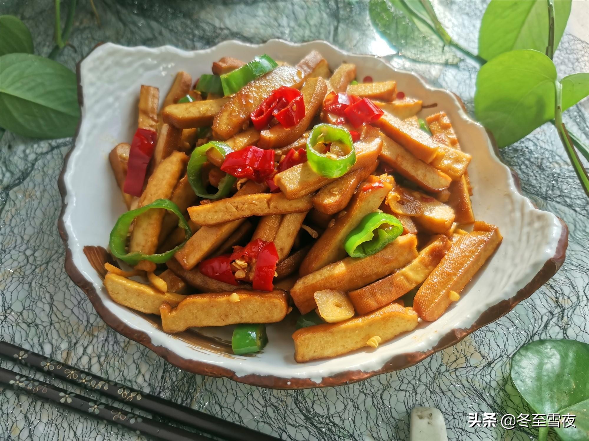 湘菜小炒香干大厨做法视频,湘菜大厨教你湖南名菜小炒香干